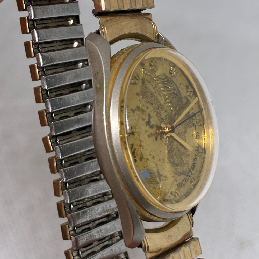 Vtg Bicentennial Coin Watch Unisex Lady Liberty Dial Gold Tone Swiss - Working! - Picture 4 of 10
